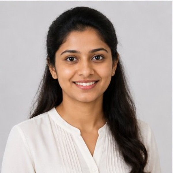 Kavya Iyer, Estate Manager, Harbour View Plaza